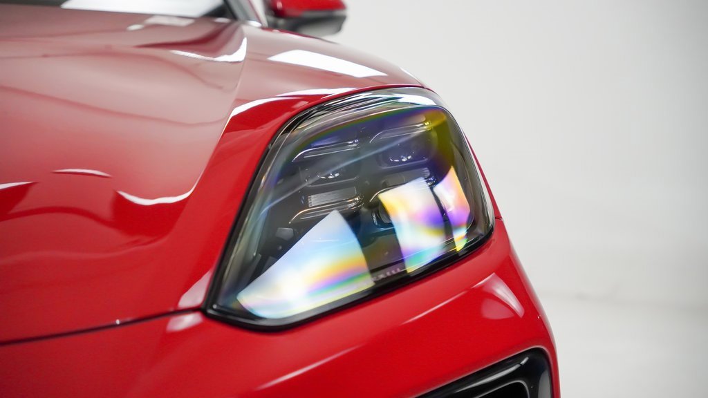 Certified 2025 Porsche Cayenne image 7