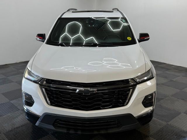 Used 2023 Chevrolet Traverse Premier w/ Redline Edition AWD/4WD image 4