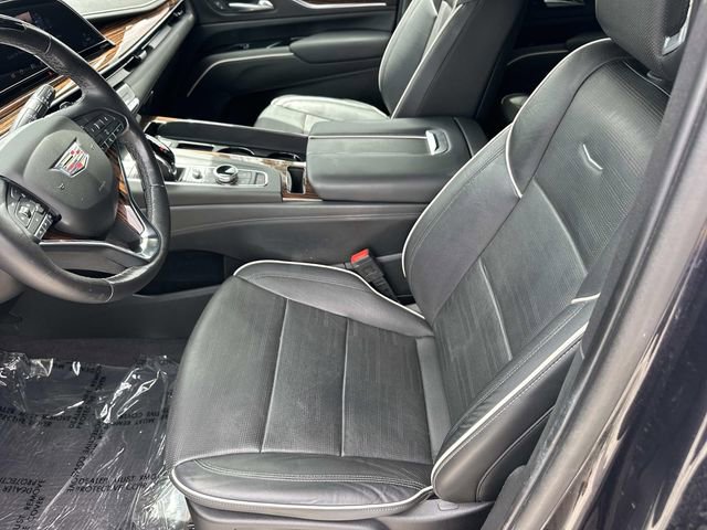 Certified 2022 Cadillac Escalade Premium Luxury w/ Performance Package AWD/4WD image 22