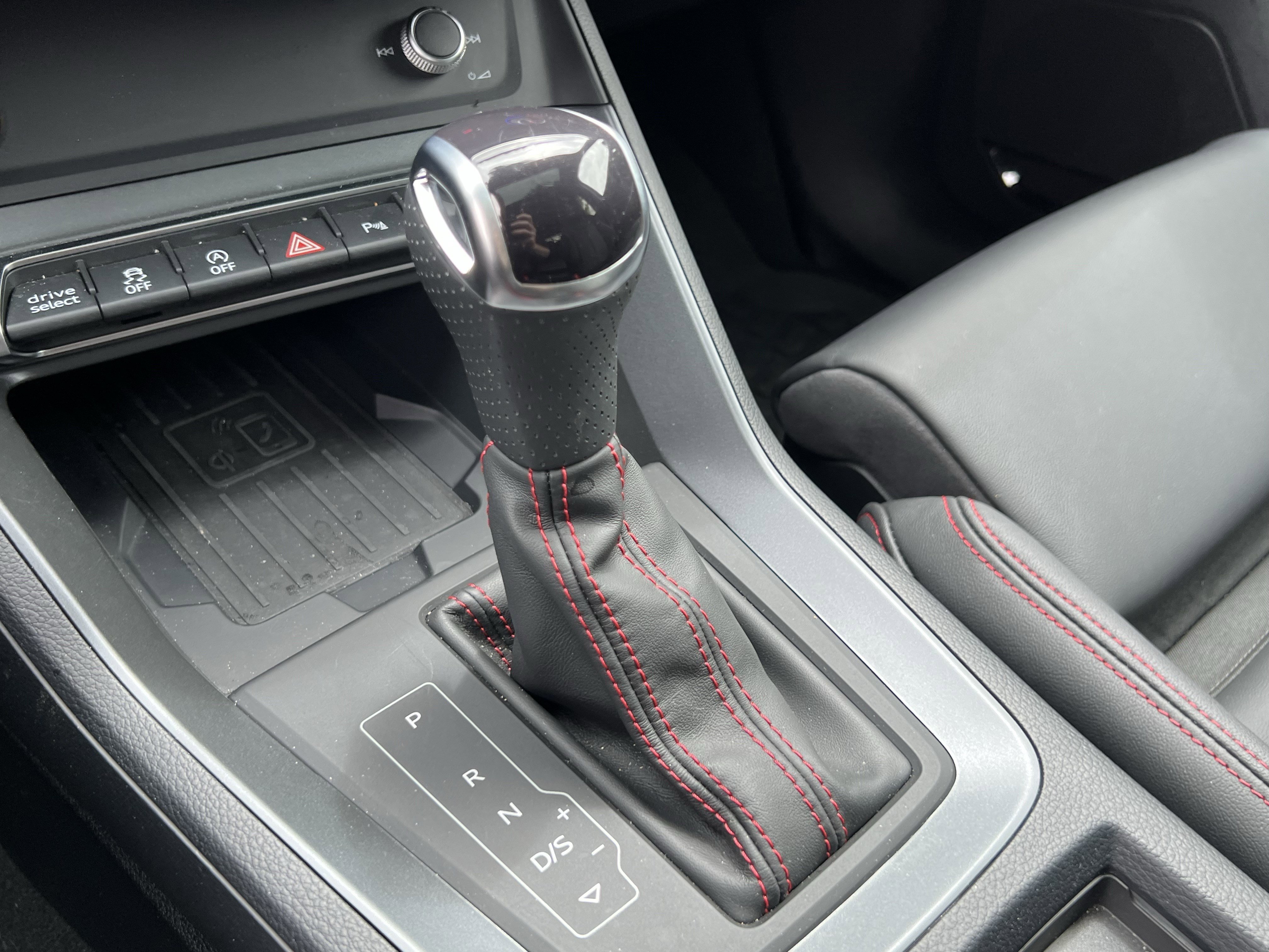 Used 2025 Audi Q3 2.0T Premium Plus w/ Premium Plus Package image 26