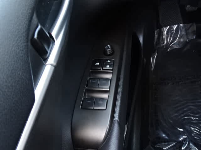 Certified 2023 Toyota Camry SE FWD image 34