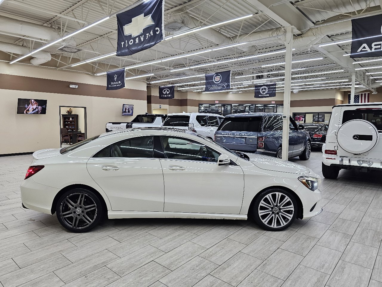 Used 2018 Mercedes-Benz CLA 250 4MATIC image 6