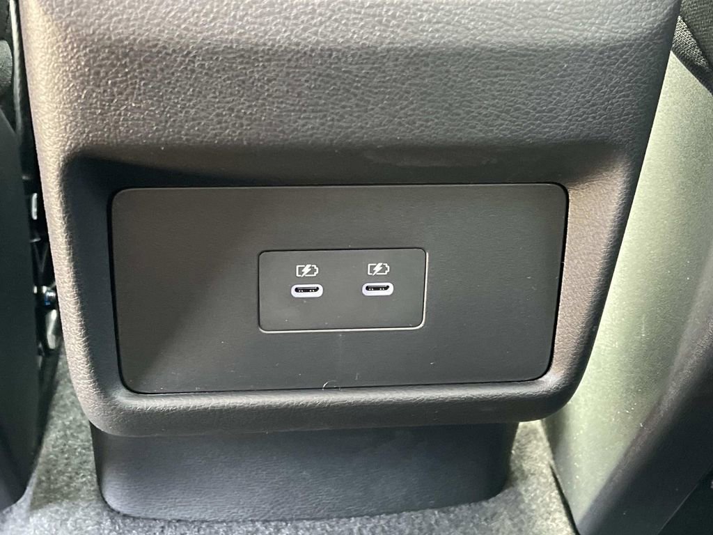 New 2026 Nissan Rogue SV FWD image 17
