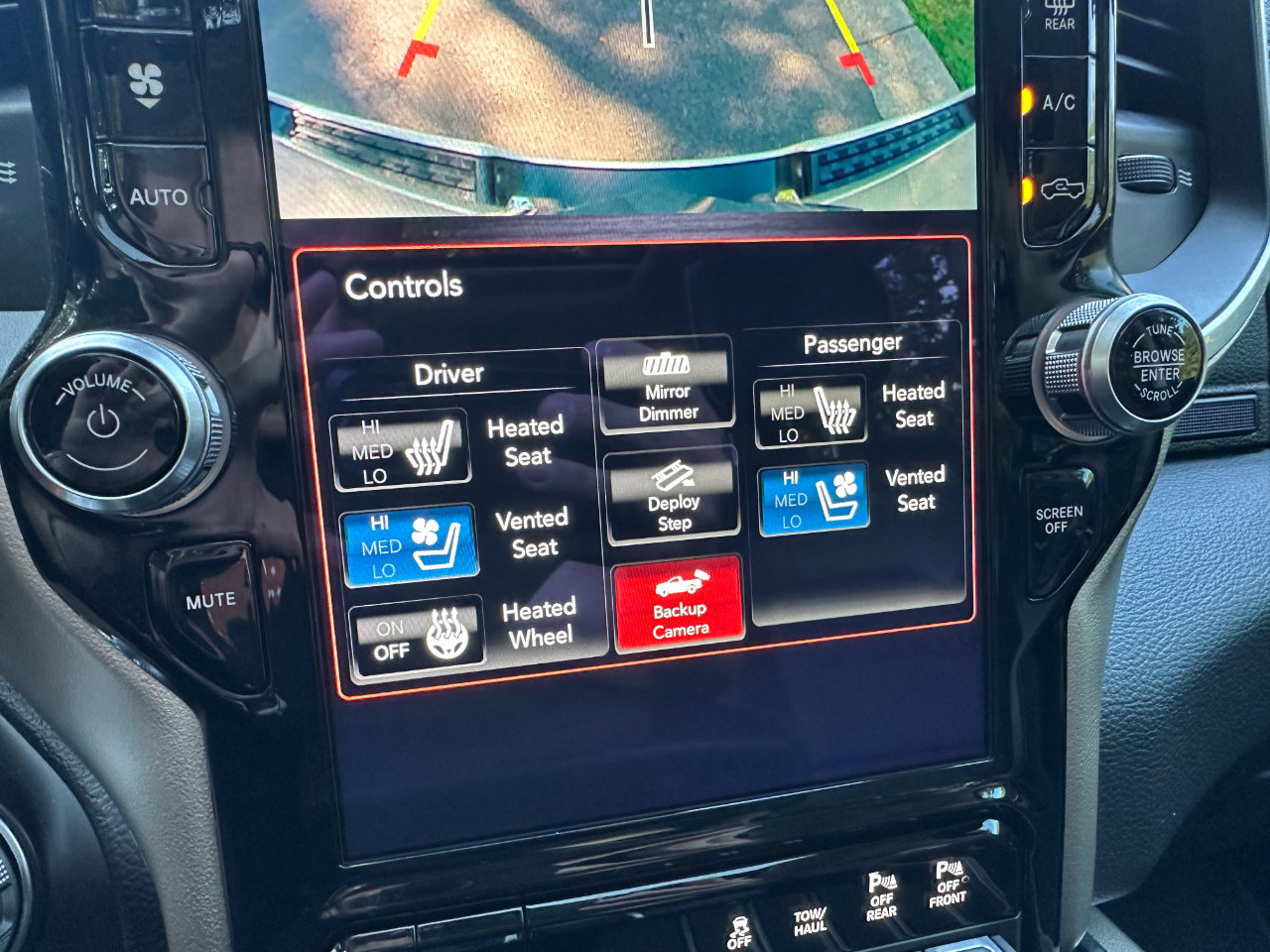 Used 2021 RAM 1500 Laramie w/ Laramie Southwest Edition image 42