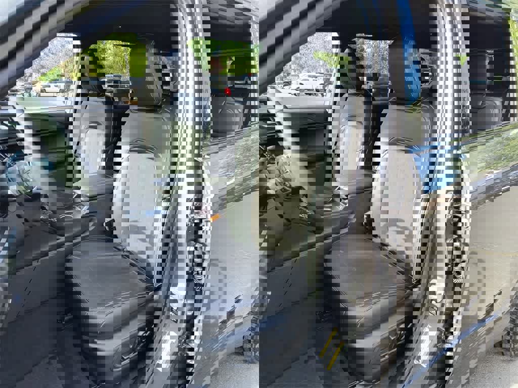 New 2025 Jeep Grand Cherokee L Laredo image 11