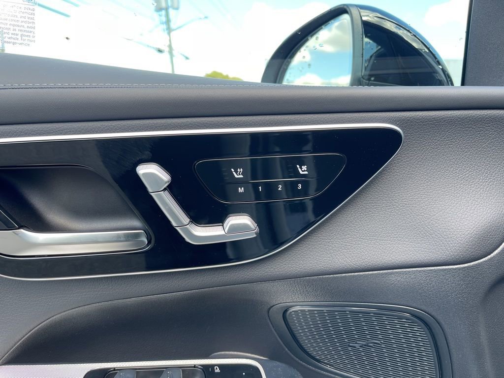 New 2026 Mercedes-Benz GLC 300 4MATIC image 14
