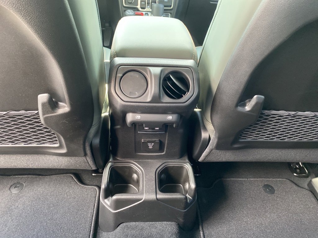 New 2025 Jeep Gladiator Mojave w/ Convenience Group image 18