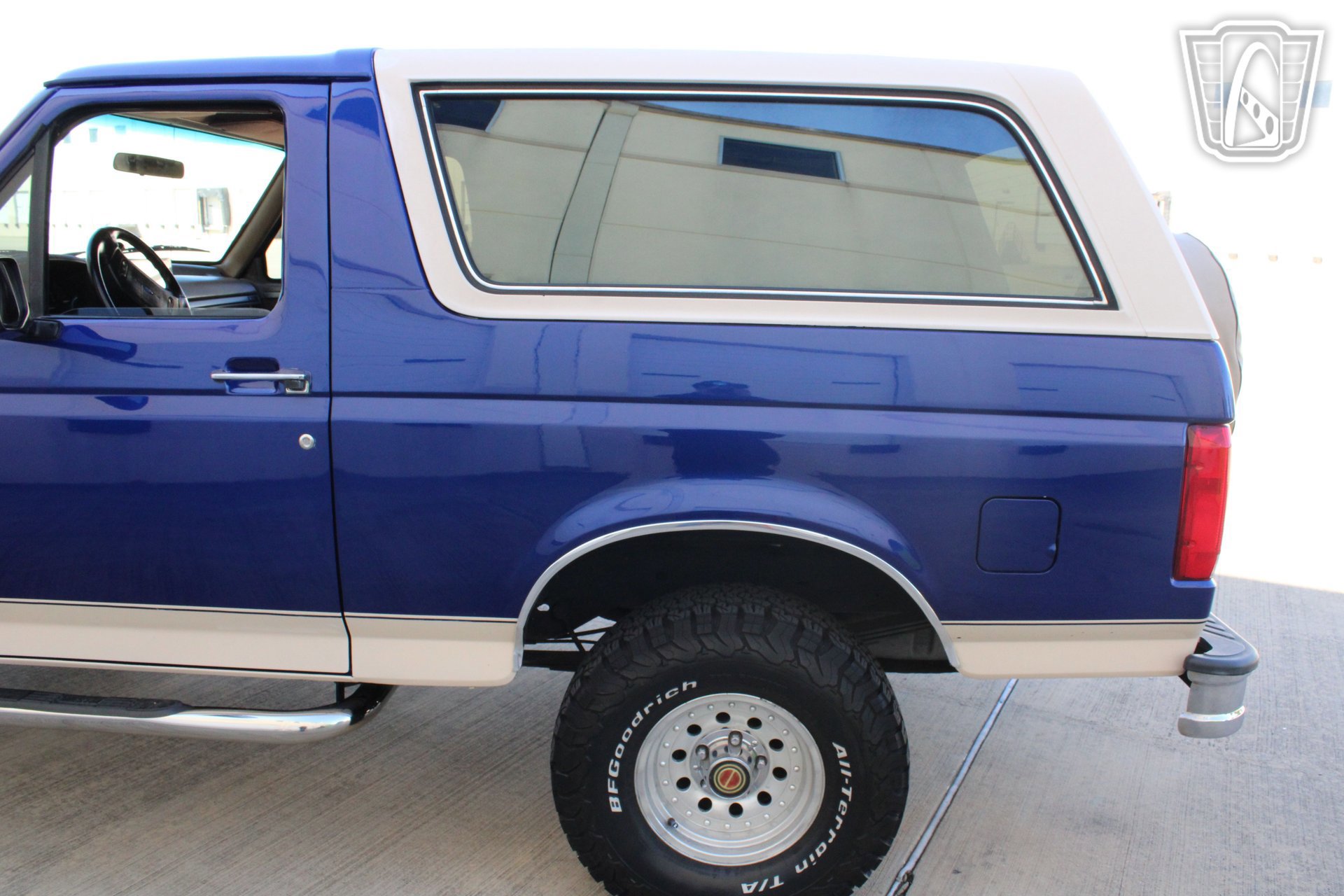 Used 1993 Ford Bronco Eddie Bauer image 35