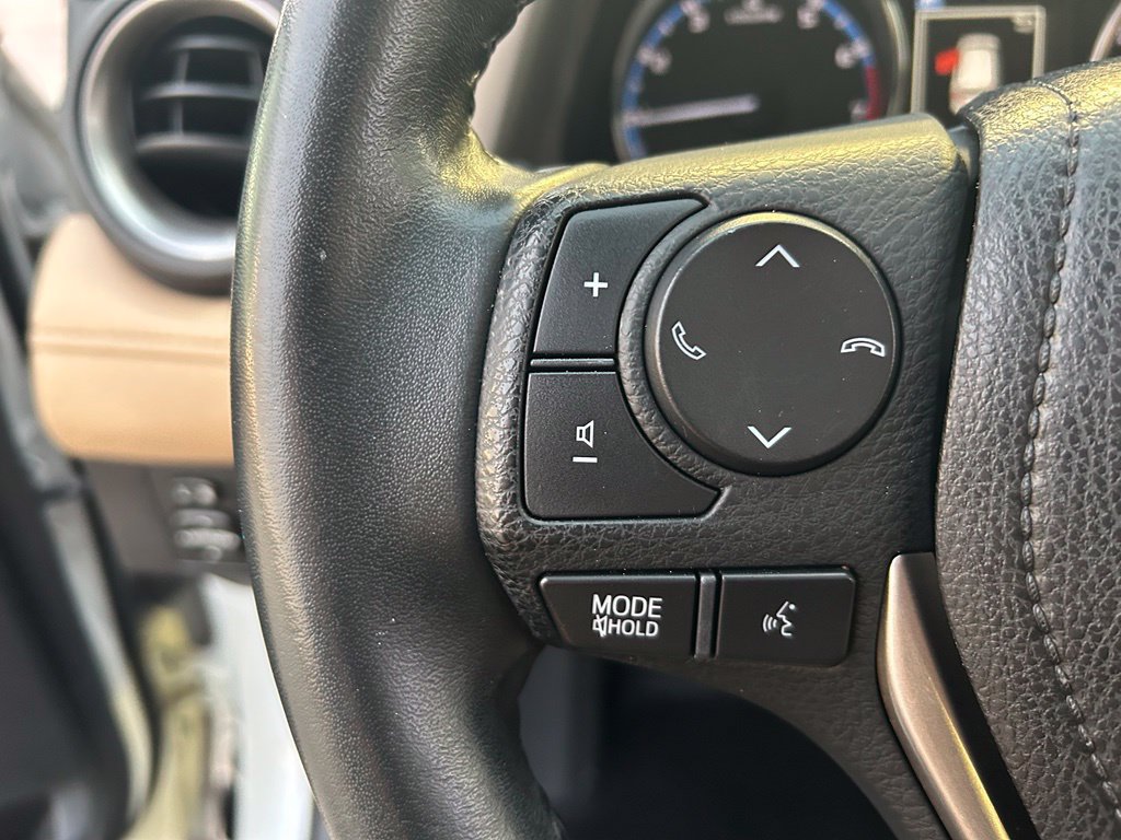 Used 2017 Toyota RAV4 Limited w/ Advanced Technology Package FWD image 31
