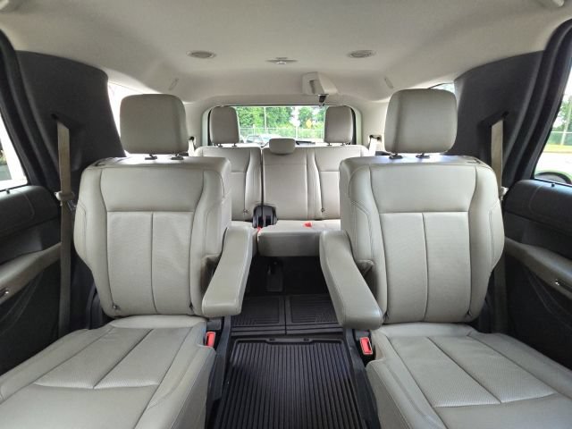 Used 2020 Ford Expedition XLT w/ Equipment Group 202A RWD image 20