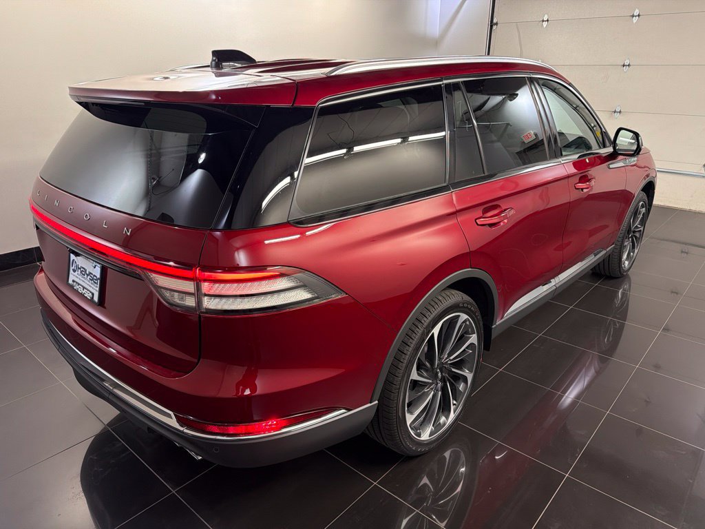 New 2027 Lincoln Aviator Reserve AWD/4WD image 6