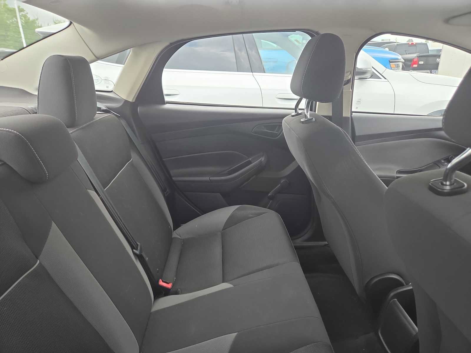 Used 2013 Ford Focus S FWD image 8