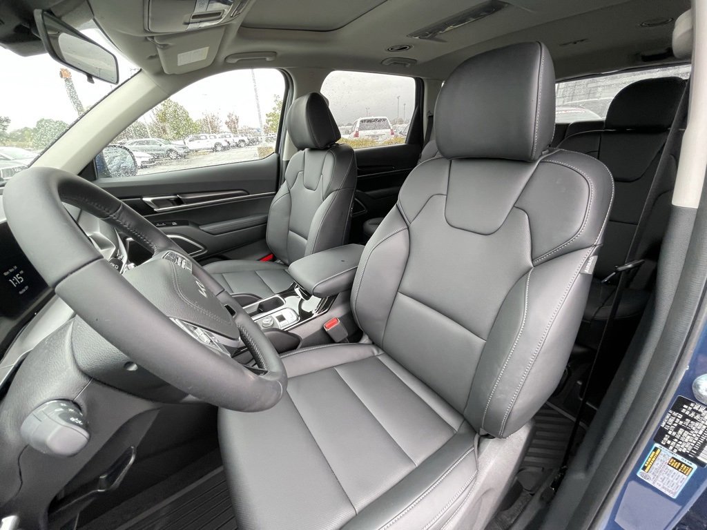 New 2025 Kia Telluride S image 21