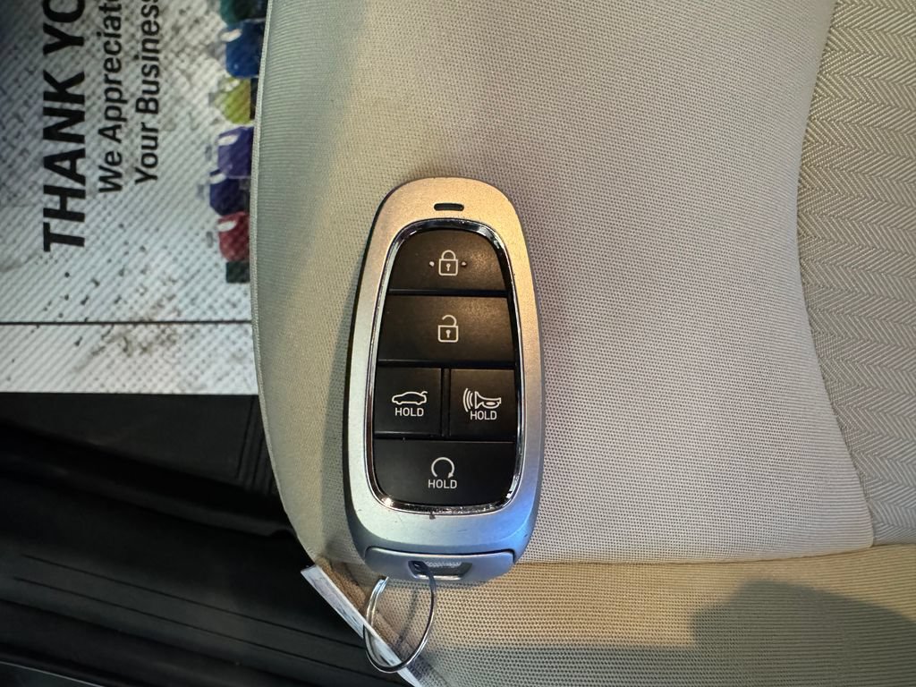 Used 2023 Hyundai Sonata SEL w/ Cargo Package FWD image 17