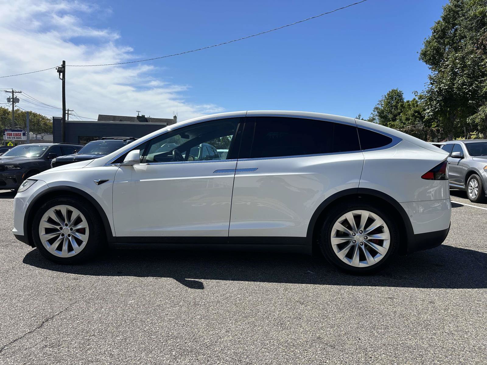 Used 2019 Tesla Model X Long Range AWD/4WD image 6