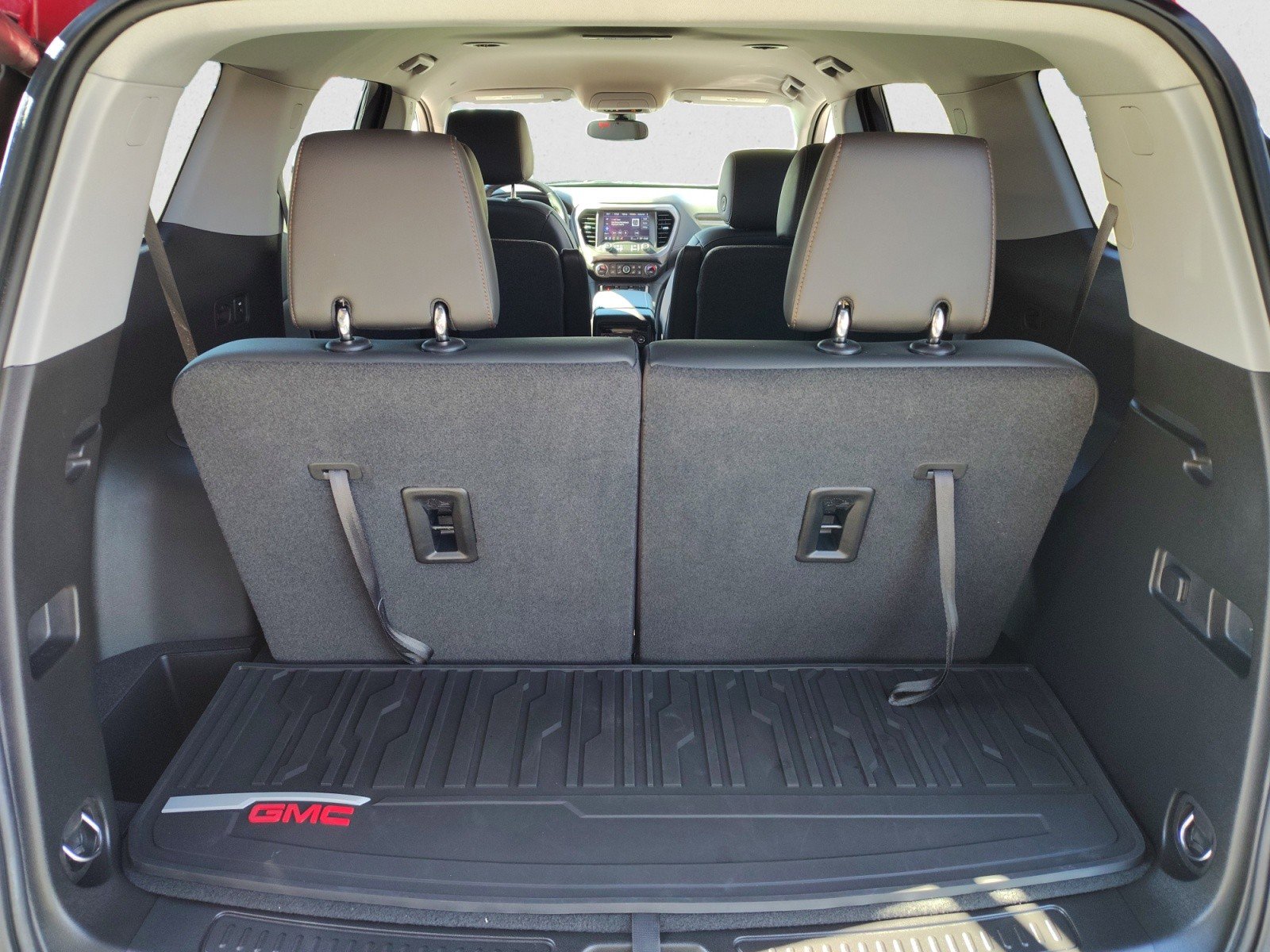 Used 2023 GMC Acadia AT4 w/ Preferred Package AWD/4WD image 20