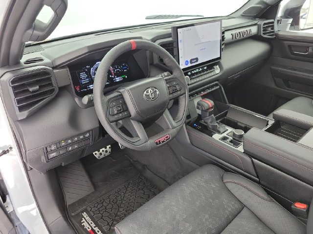 Used 2025 Toyota Sequoia TRD Pro AWD/4WD image 19