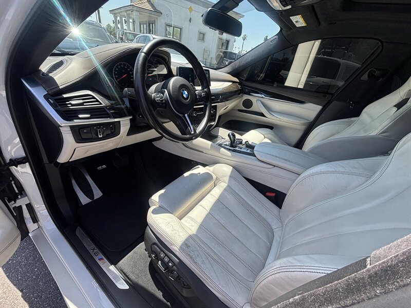 Used 2018 BMW X6 M AWD/4WD image 16