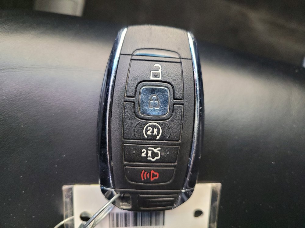 Used 2019 Lincoln MKZ Reserve w/ Reserve Plus Package image 32