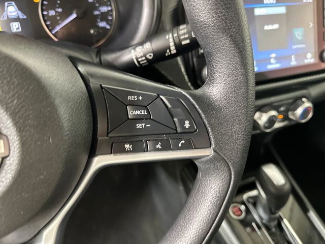 Used 2023 Nissan Kicks SV image 16