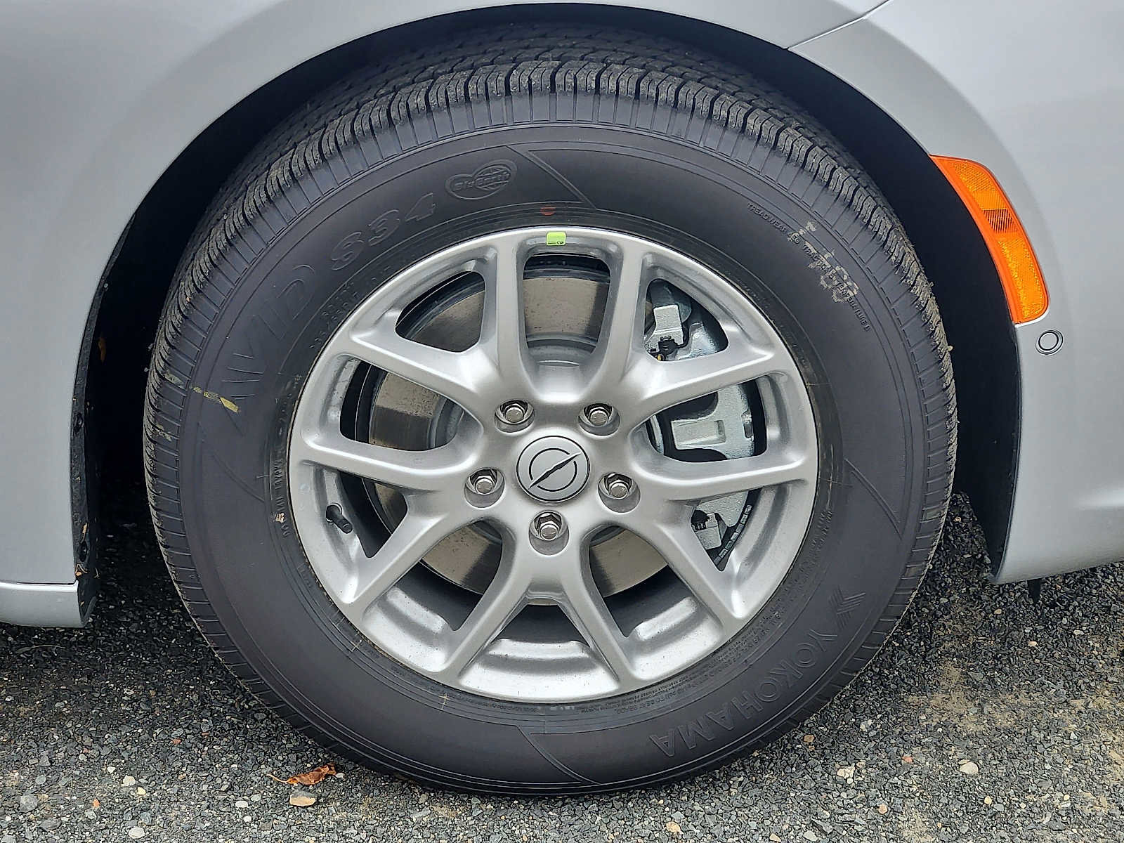 New 2026 Chrysler Pacifica Select image 5