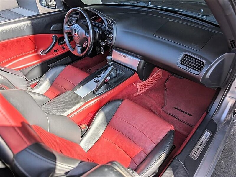 Used 2005 Honda S2000 image 4