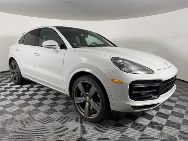 Used 2023 Porsche Cayenne Turbo AWD/4WD image 9