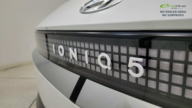 Used 2024 Hyundai Ioniq 5 Limited RWD image 32