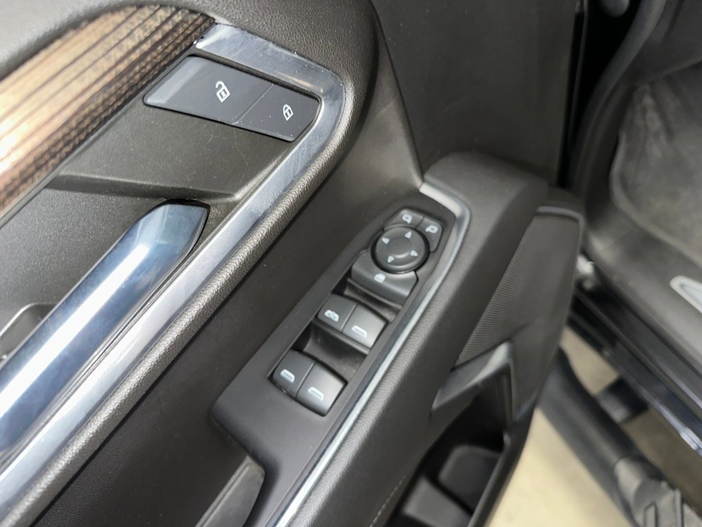 Certified 2022 Chevrolet Silverado 1500 RST w/ Redline Edition image 5