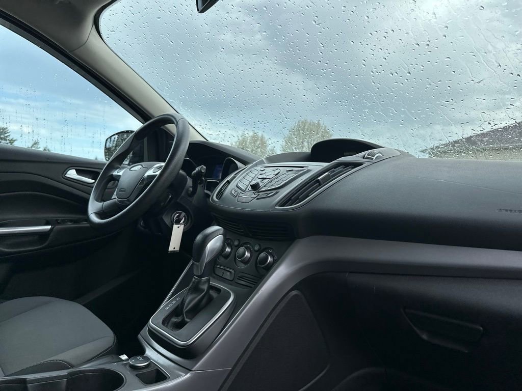 Used 2013 Ford Escape SE image 21