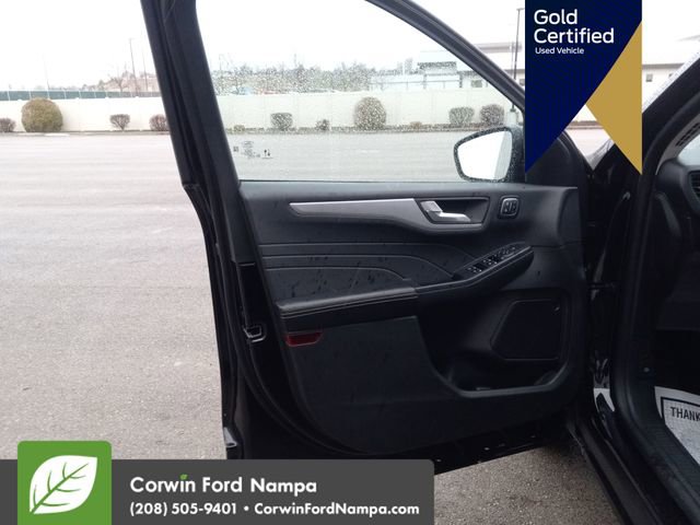 Certified 2025 Ford Escape Platinum image 12