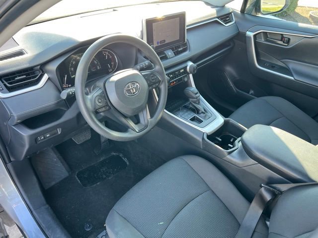 Used 2025 Toyota RAV4 LE image 17
