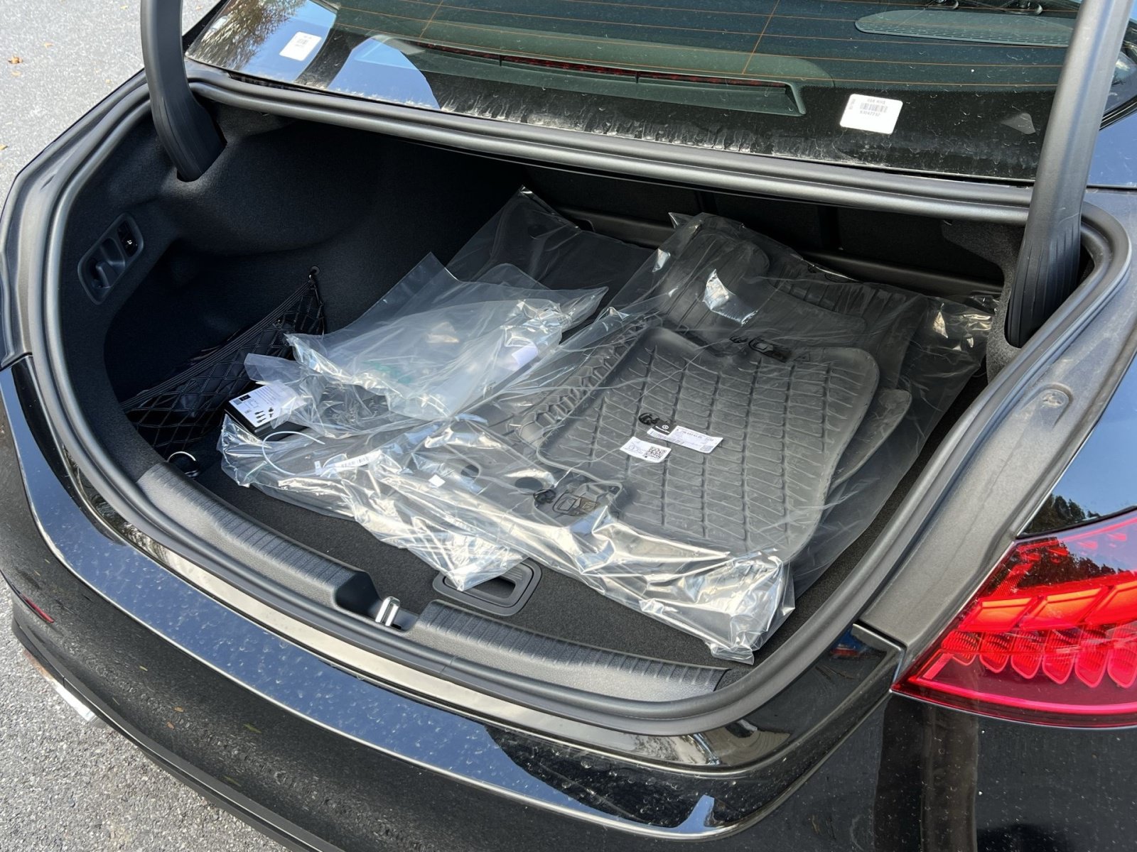 Certified 2026 Mercedes-Benz C 300 4MATIC Sedan image 23