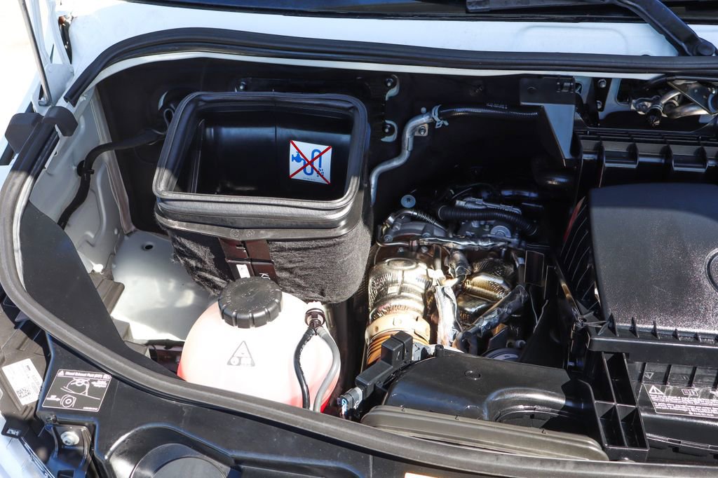 Used 2024 Mercedes-Benz Sprinter 2500 w/ Acoustic Package image 14