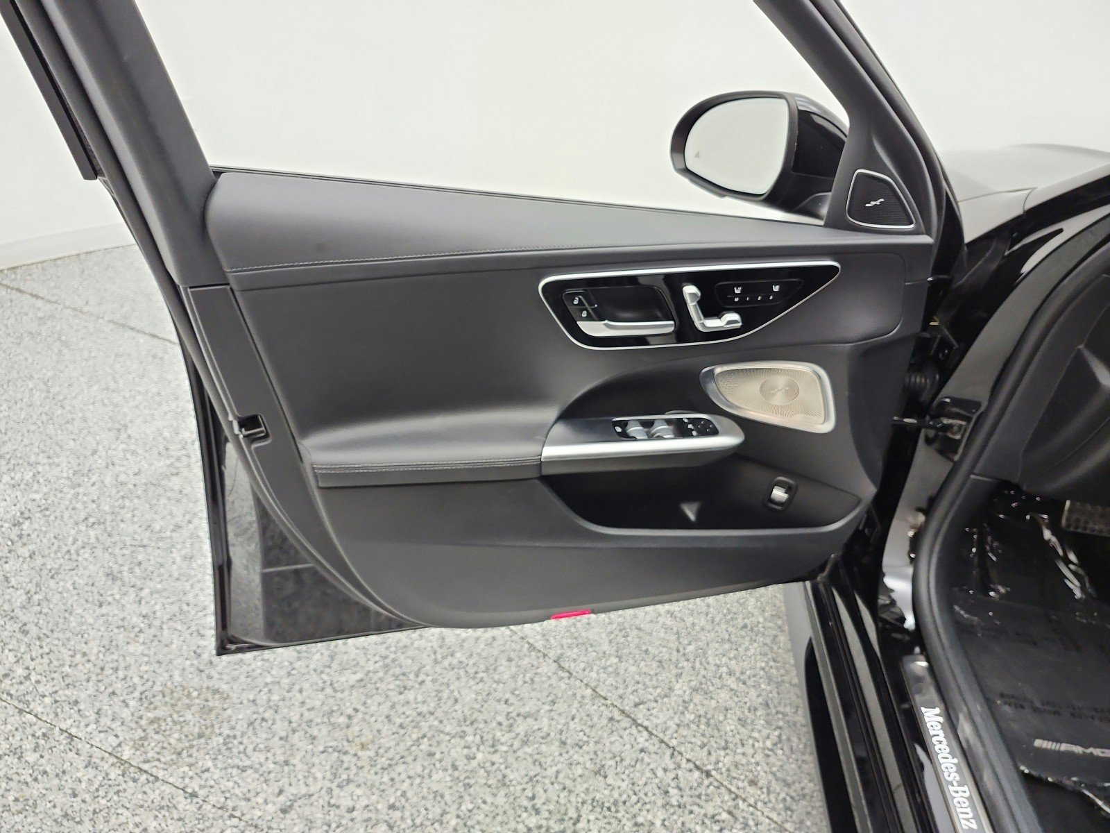 Used 2024 Mercedes-Benz C 300 4MATIC Sedan image 15