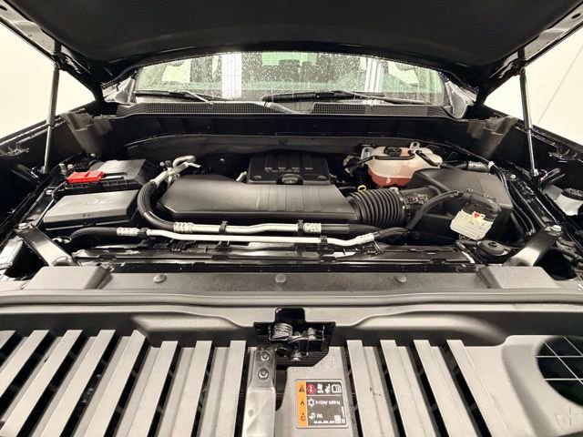 Certified 2025 Chevrolet Silverado 1500 LT AWD/4WD image 29