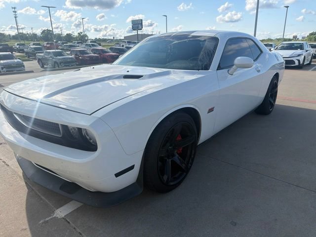 Used 2014 Dodge Challenger SRT8 w/ Harman/Kardon Audio Group RWD image 1