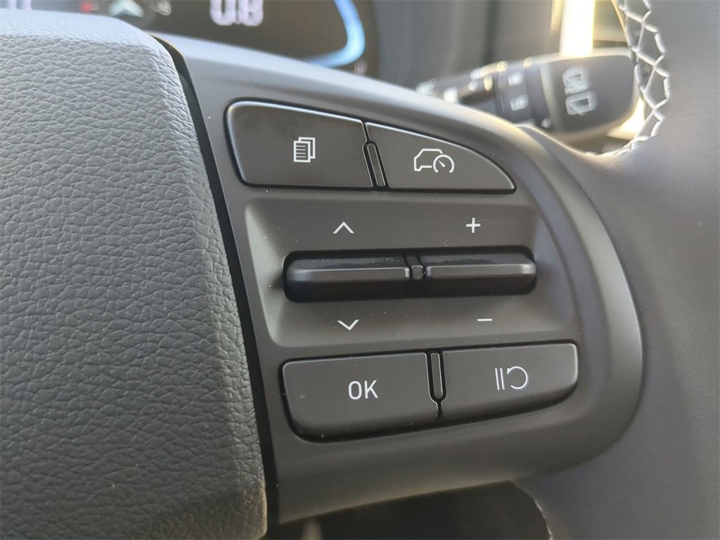 New 2025 Hyundai Venue Limited image 29