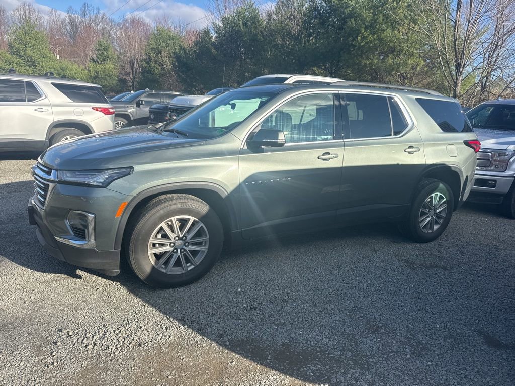 Used 2023 Chevrolet Traverse LT image 4