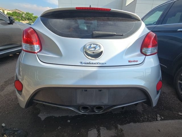 Used 2017 Hyundai Veloster Turbo FWD image 12