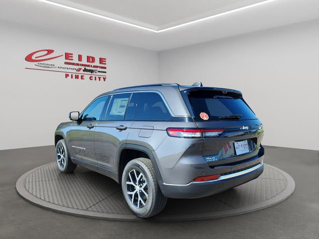 New 2025 Jeep Grand Cherokee Limited w/ Luxury Tech Group II image 3