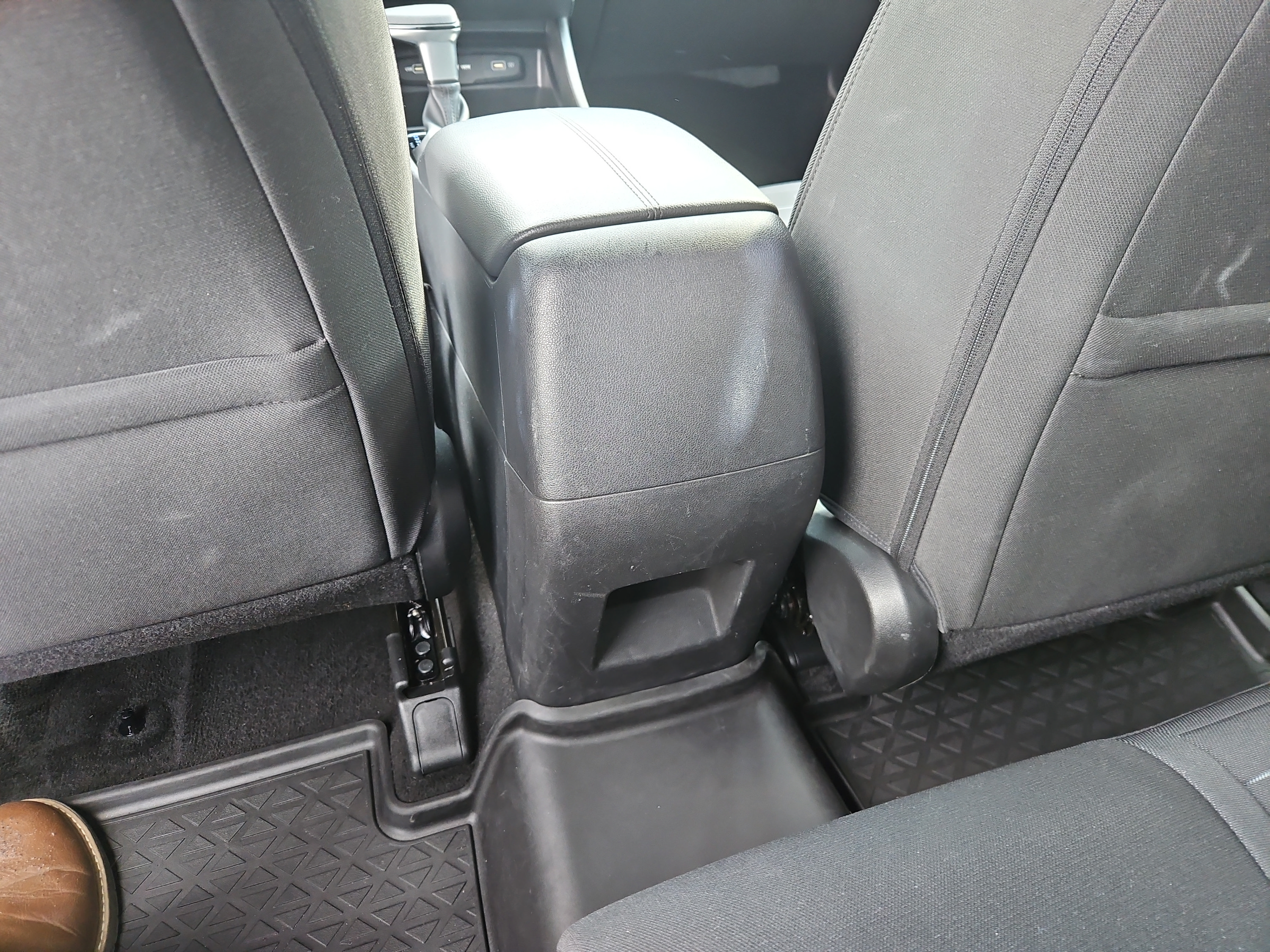 Certified 2024 Hyundai Santa Cruz SEL FWD image 14