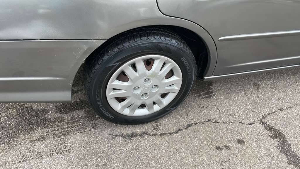 Used 2004 Honda Civic LX image 12