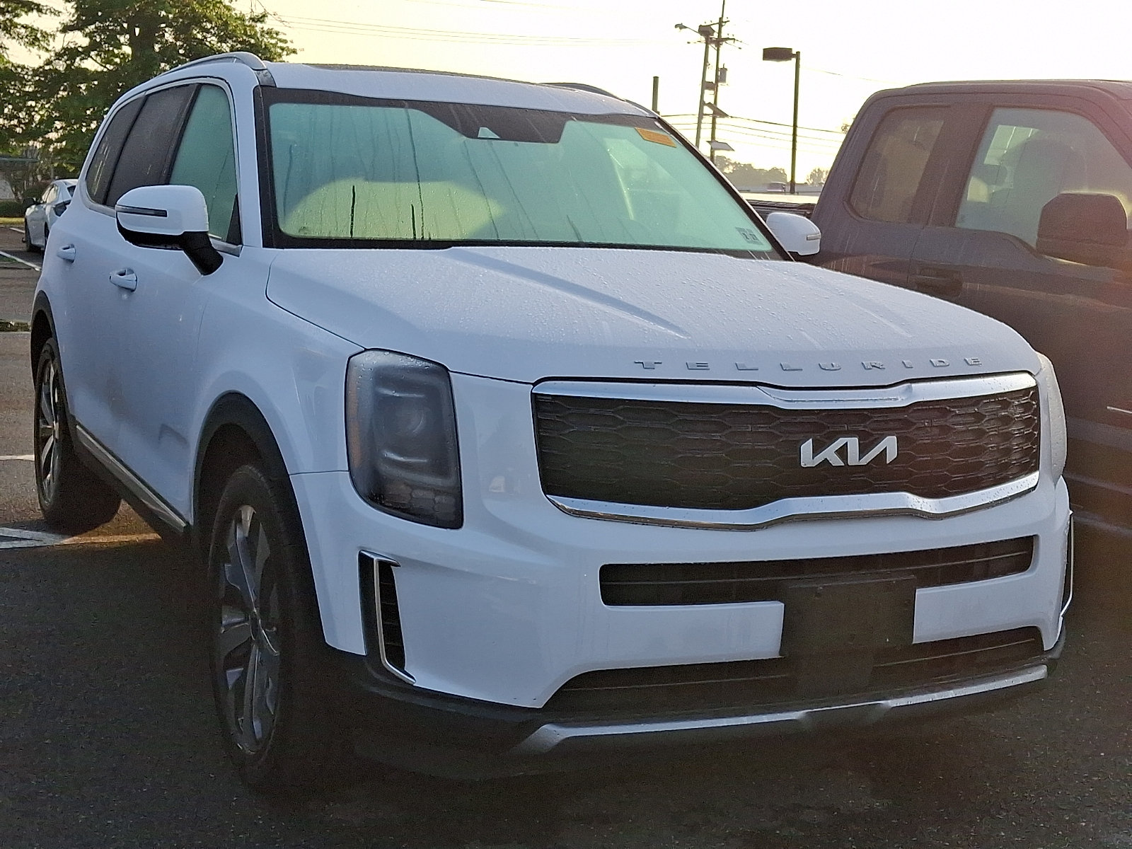 Used 2022 Kia Telluride S AWD/4WD image 5