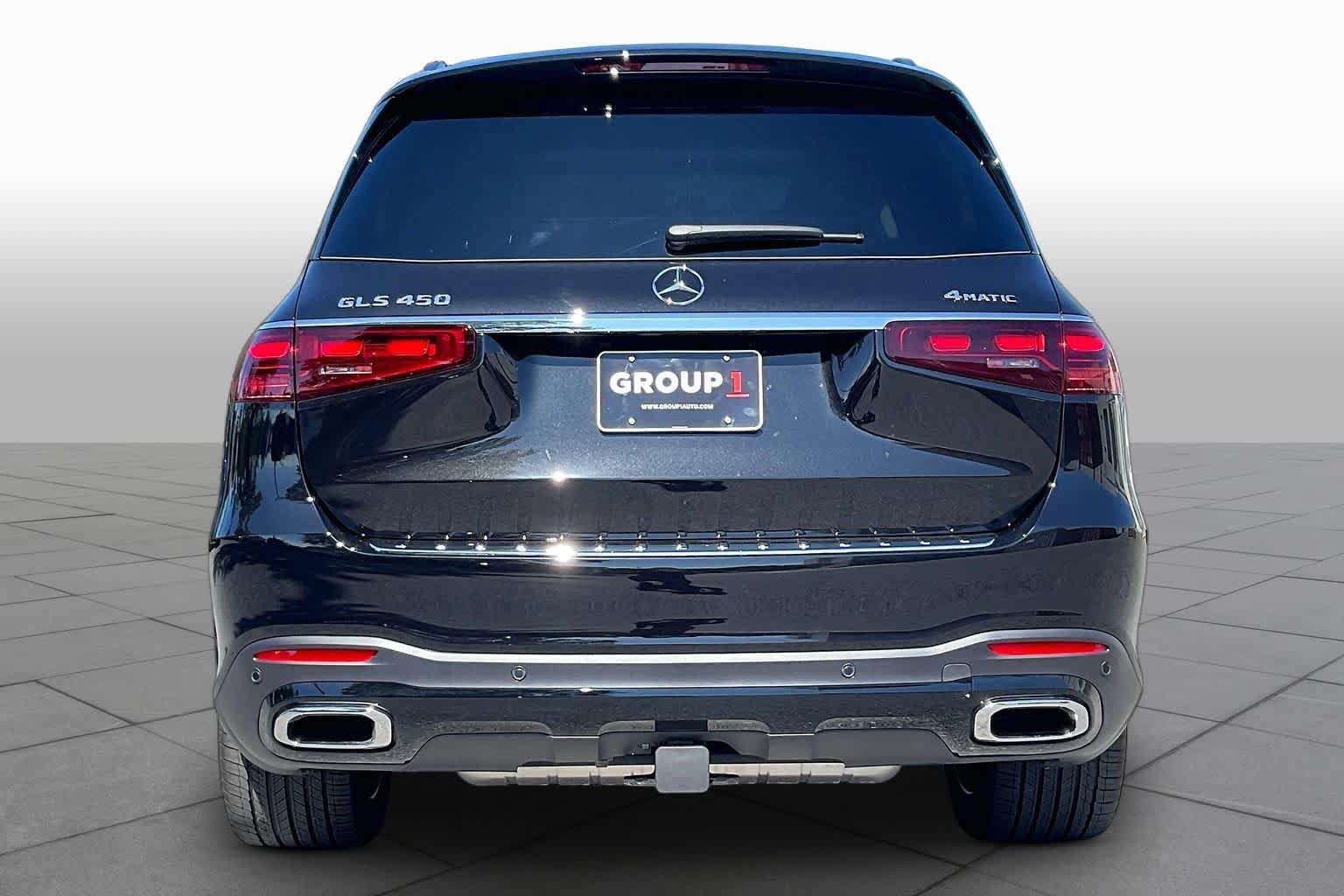 Used 2026 Mercedes-Benz GLS 450 4MATIC image 4