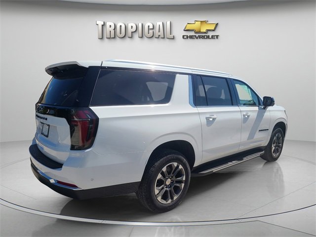 New 2026 Chevrolet Suburban LS image 5