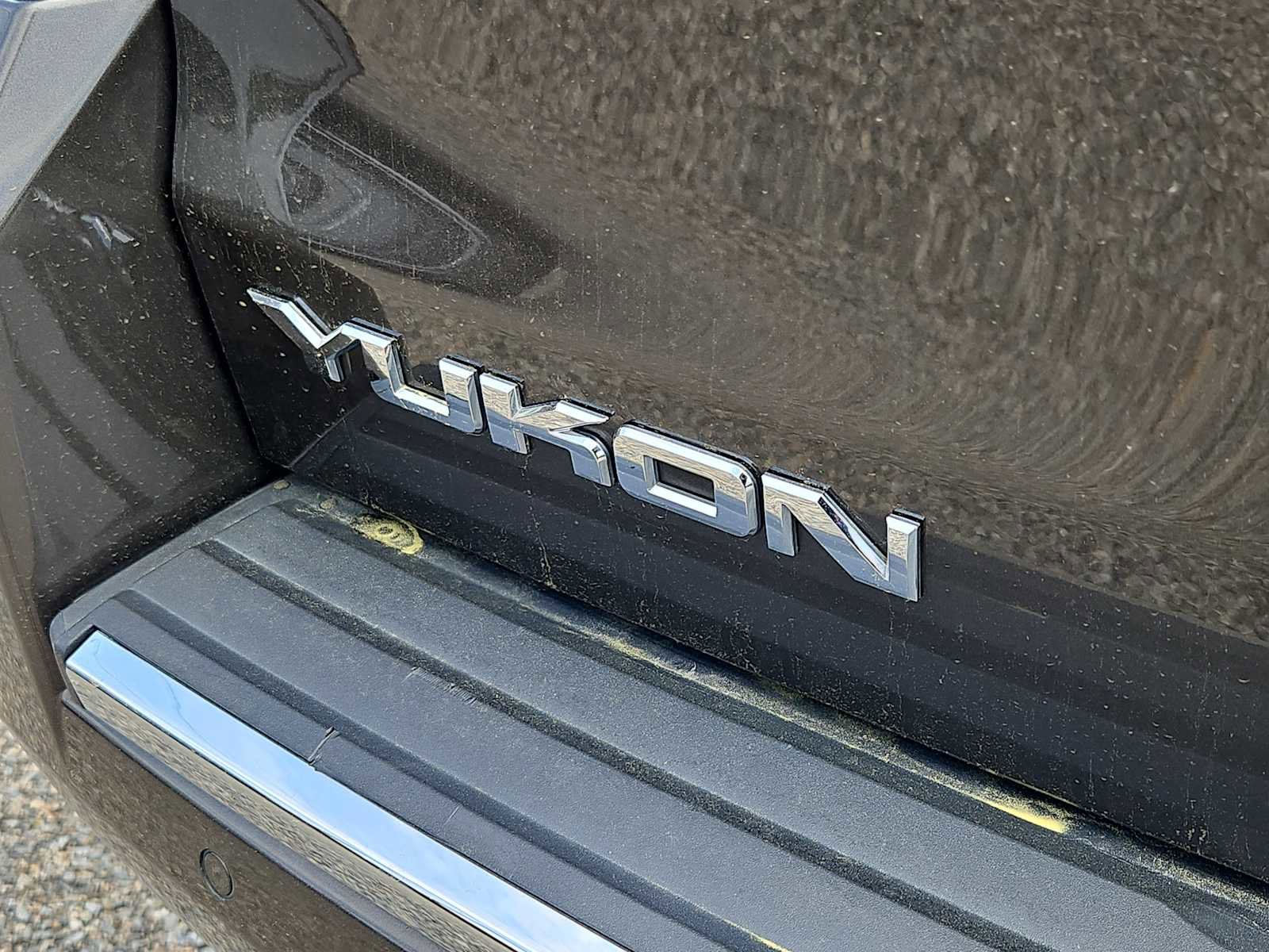 Used 2020 GMC Yukon Denali AWD/4WD image 12