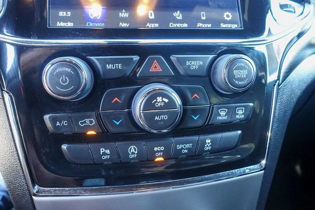 Used 2022 Jeep Grand Cherokee Laredo X image 20