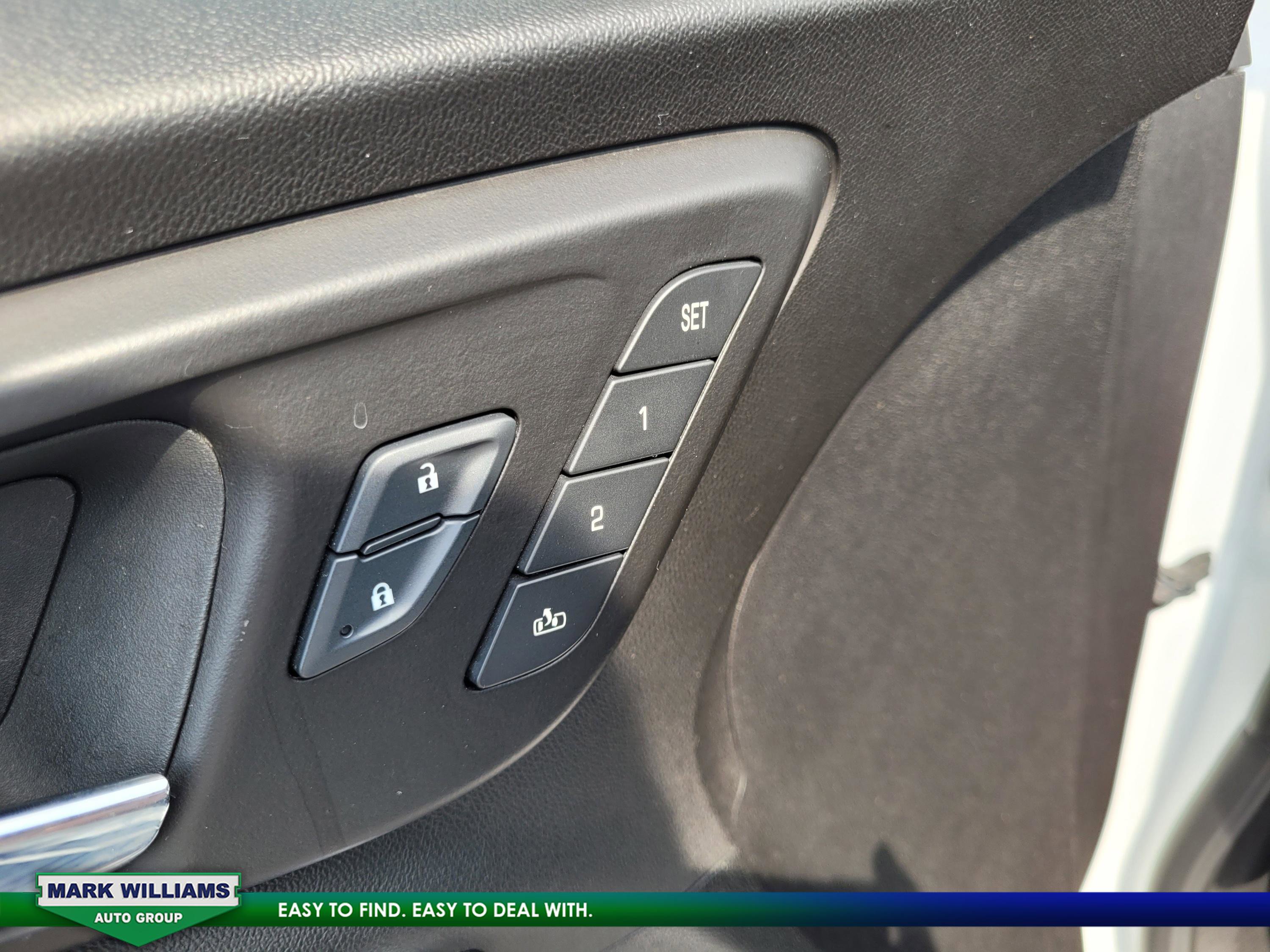 Used 2024 Chevrolet Malibu LT image 30