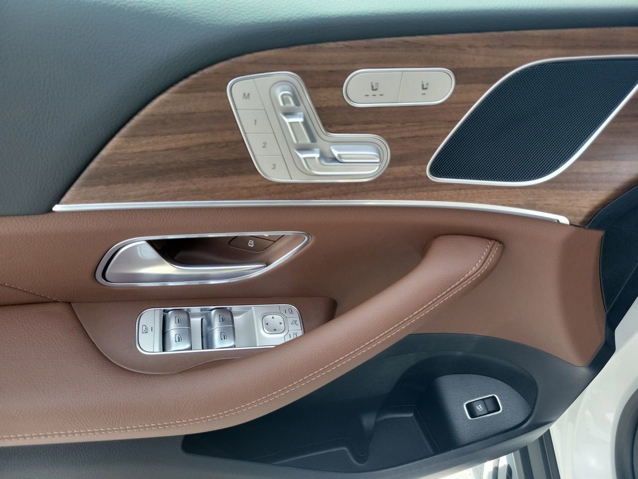 New 2026 Mercedes-Benz GLE 350 4MATIC image 18